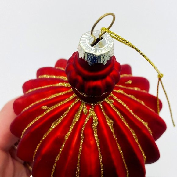 Handblown Christmas Hanging Ornaments Set of 2 Green/Gold and Red/Gold - Picture 7 of 8